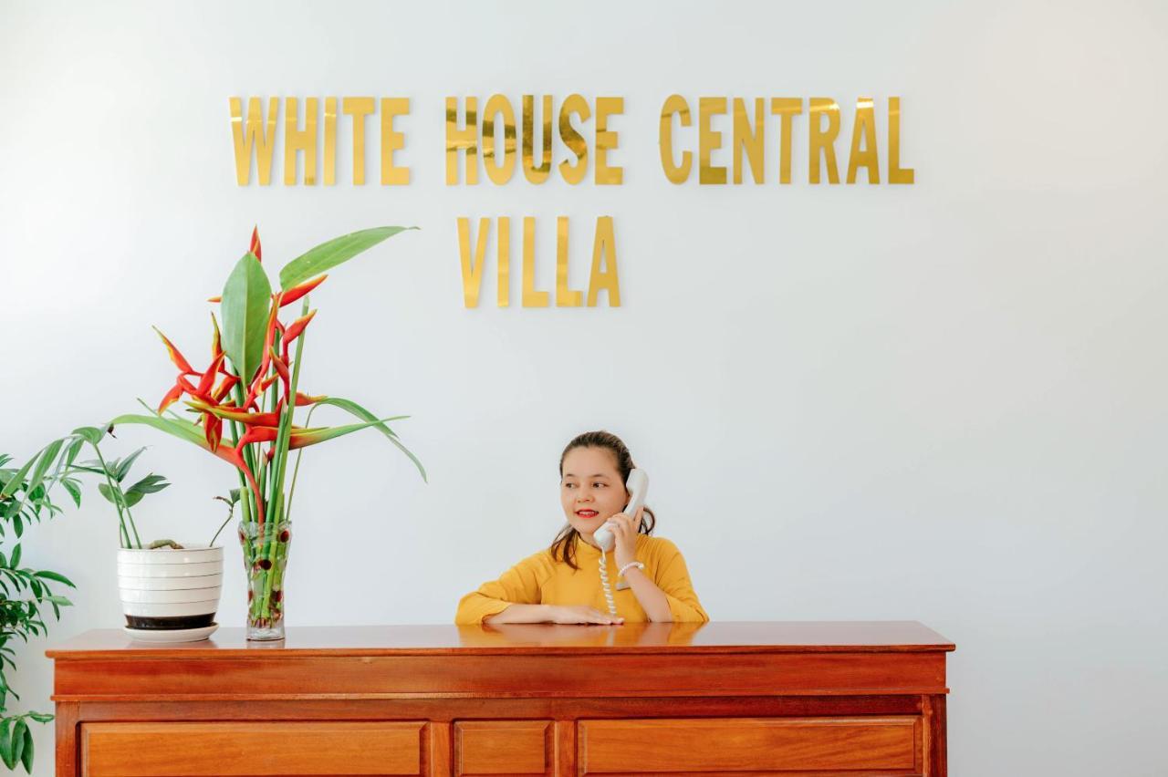 White House Central Villa Хойан Экстерьер фото
