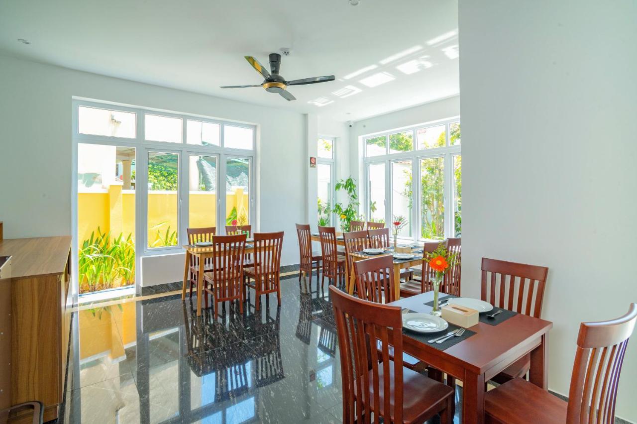 White House Central Villa Хойан Экстерьер фото