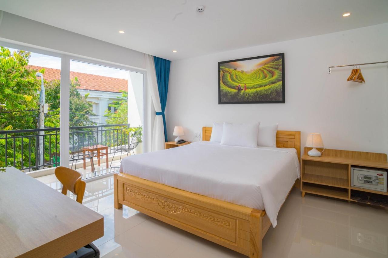 White House Central Villa Хойан Экстерьер фото